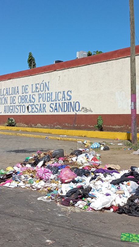 León: la ciudad atestada de basura que pretende ganar concurso del municipio más limpio