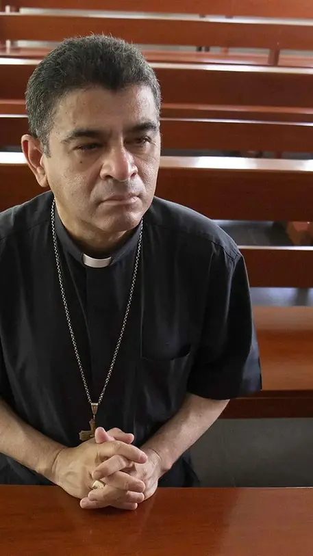 Católicos de Matagalpa en "oración permanente" por juicio a Obispo Álvarez que inicia este martes