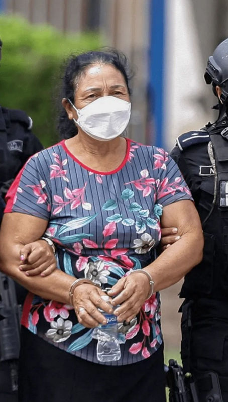 ¿Quién es Herlinda Bobadilla, la acusada de liderar un cártel del narcotráfico en Honduras?