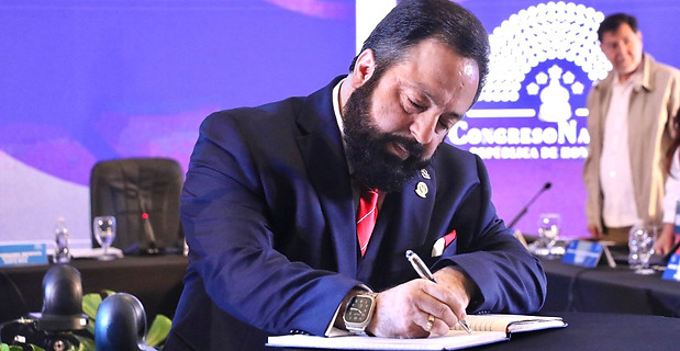 Congreso Legislativo de Honduras tiene baja productividad, despilfarra dinero y hace pagos irregulares a exfuncionarios