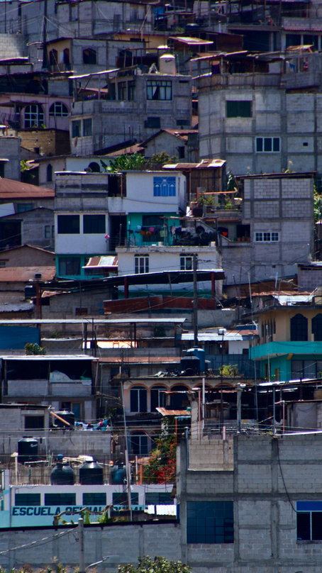 Guatemala lanza fondo de vivienda para beneficiar a unas 1,300 familias con créditos accesibles