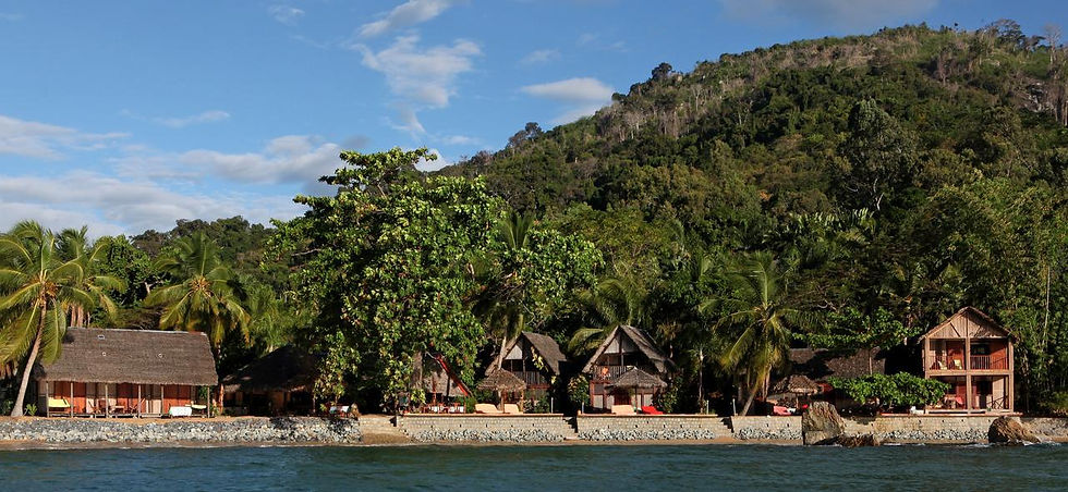 Floraly-Komba-Hotel-Ampangorinana-Exterior.jfif