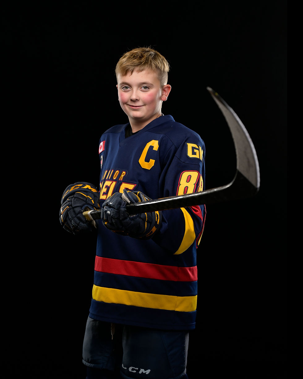 Hockey Pose 3
