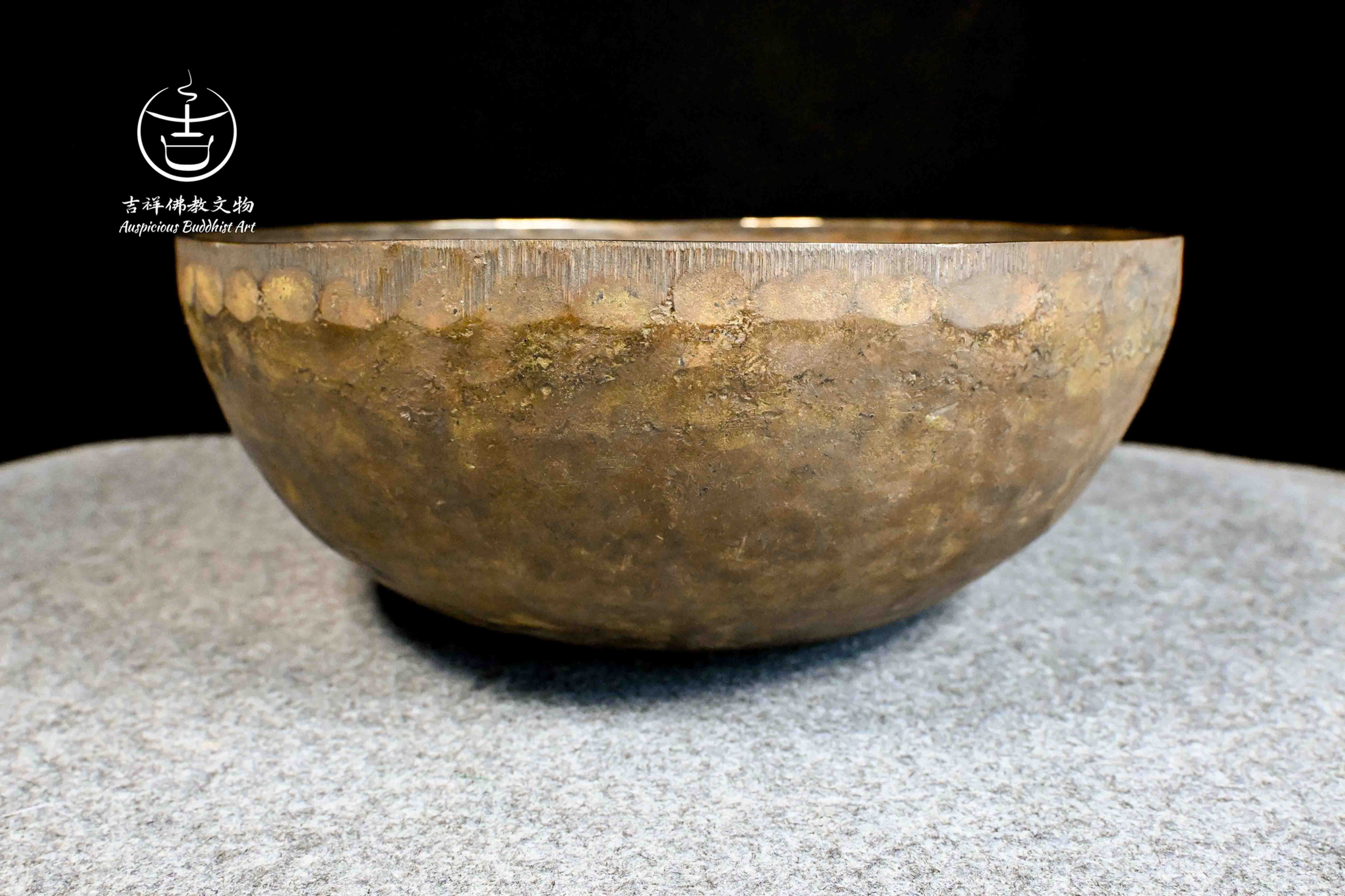 Antique jambati singing bowl A Key yoga meditation music therapy relax