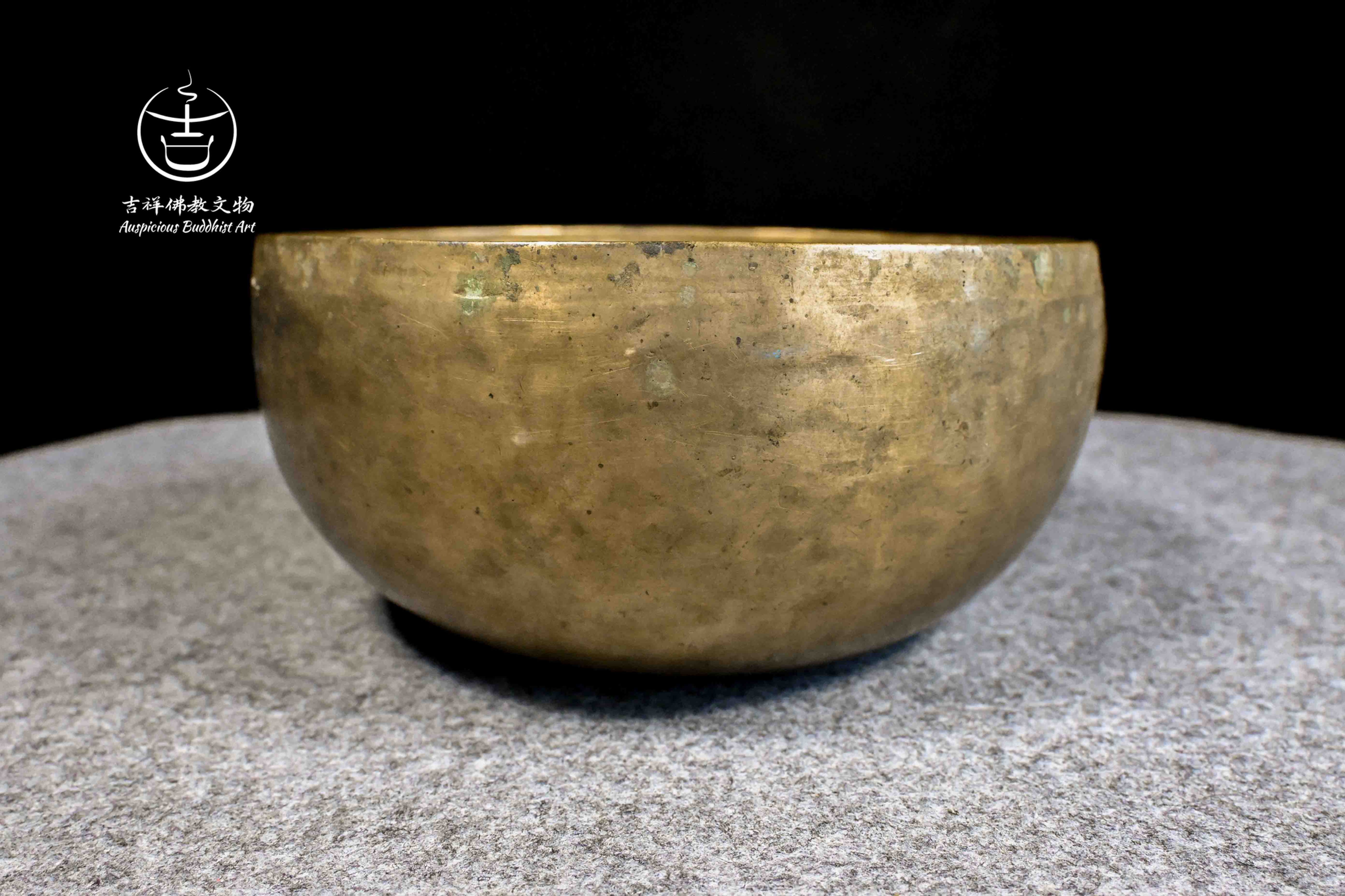 Antique thadobati singing bowl F Key yoga meditation music therapy relax