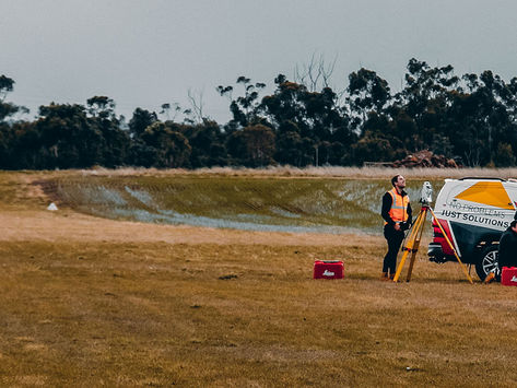 מדידת שיא גינס – תפיסת פוטבול מגובה שיא
