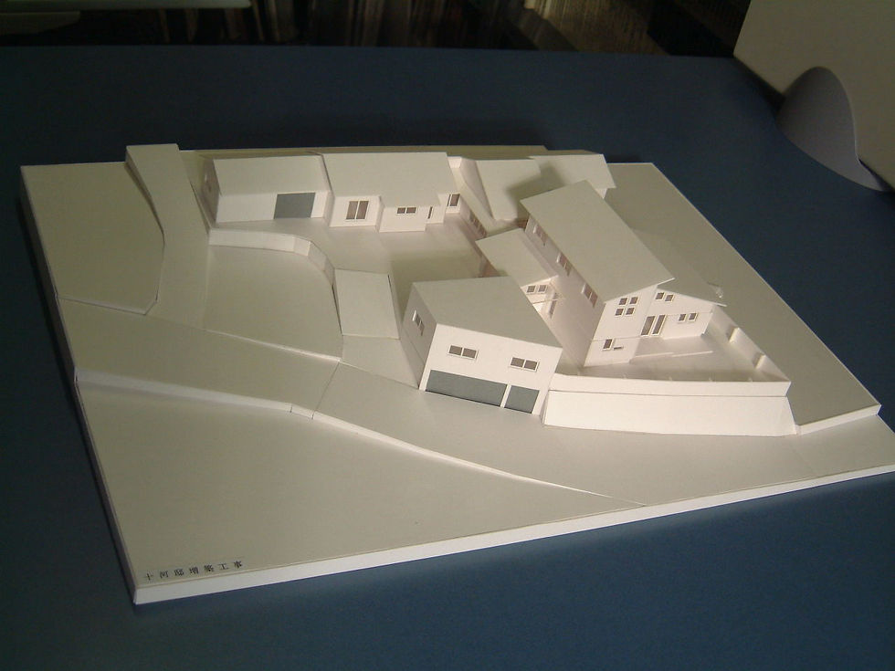 階段の動く家模型＿同居を上手く生かす形