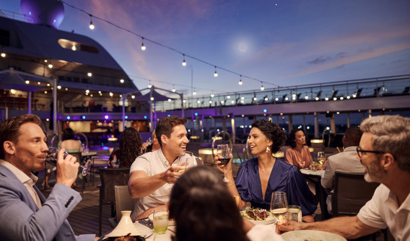 Seabourn OSQ - Observation Bar.jpg