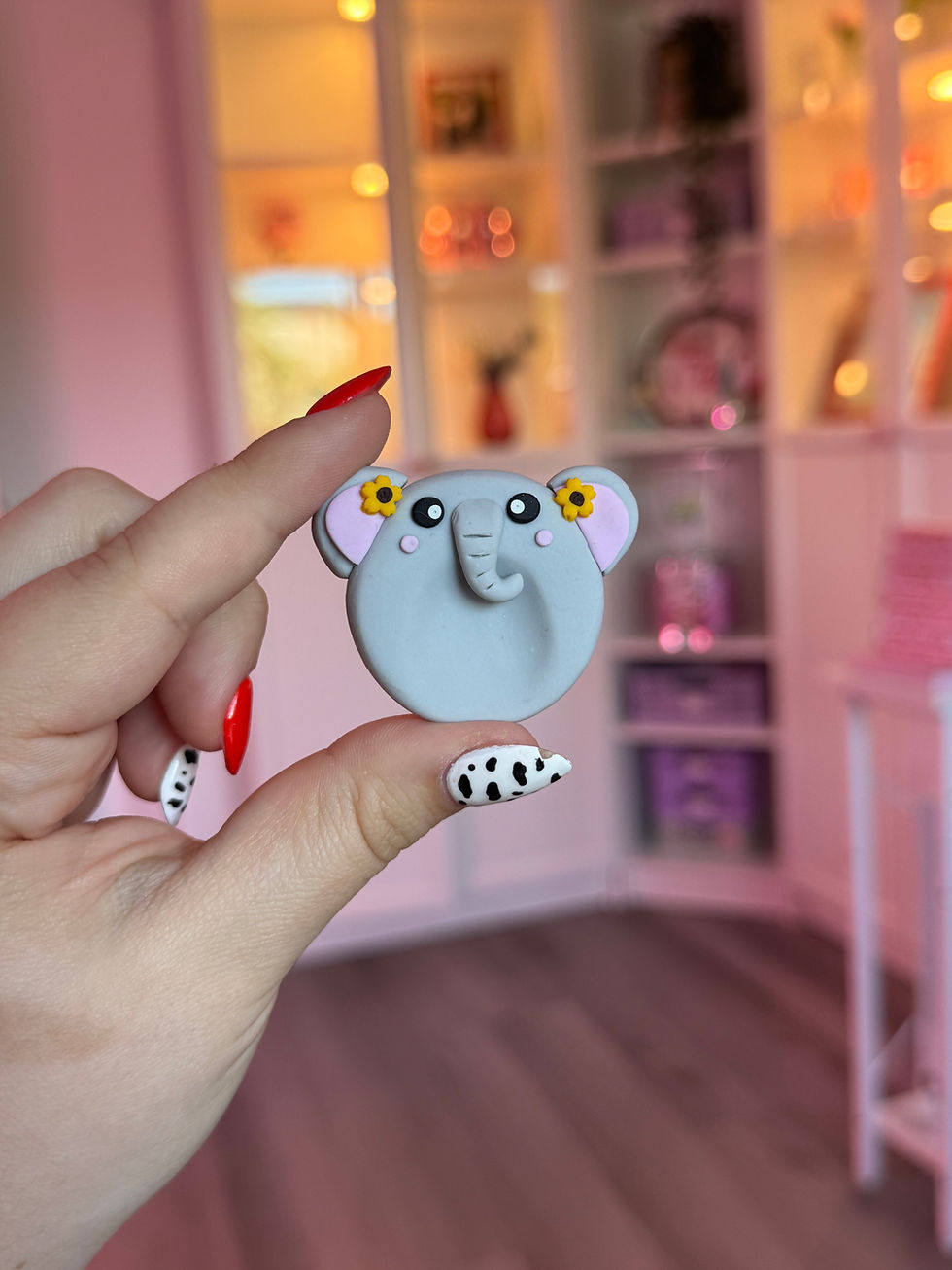 Thumbnail: Embracing Elephant Worry Stone