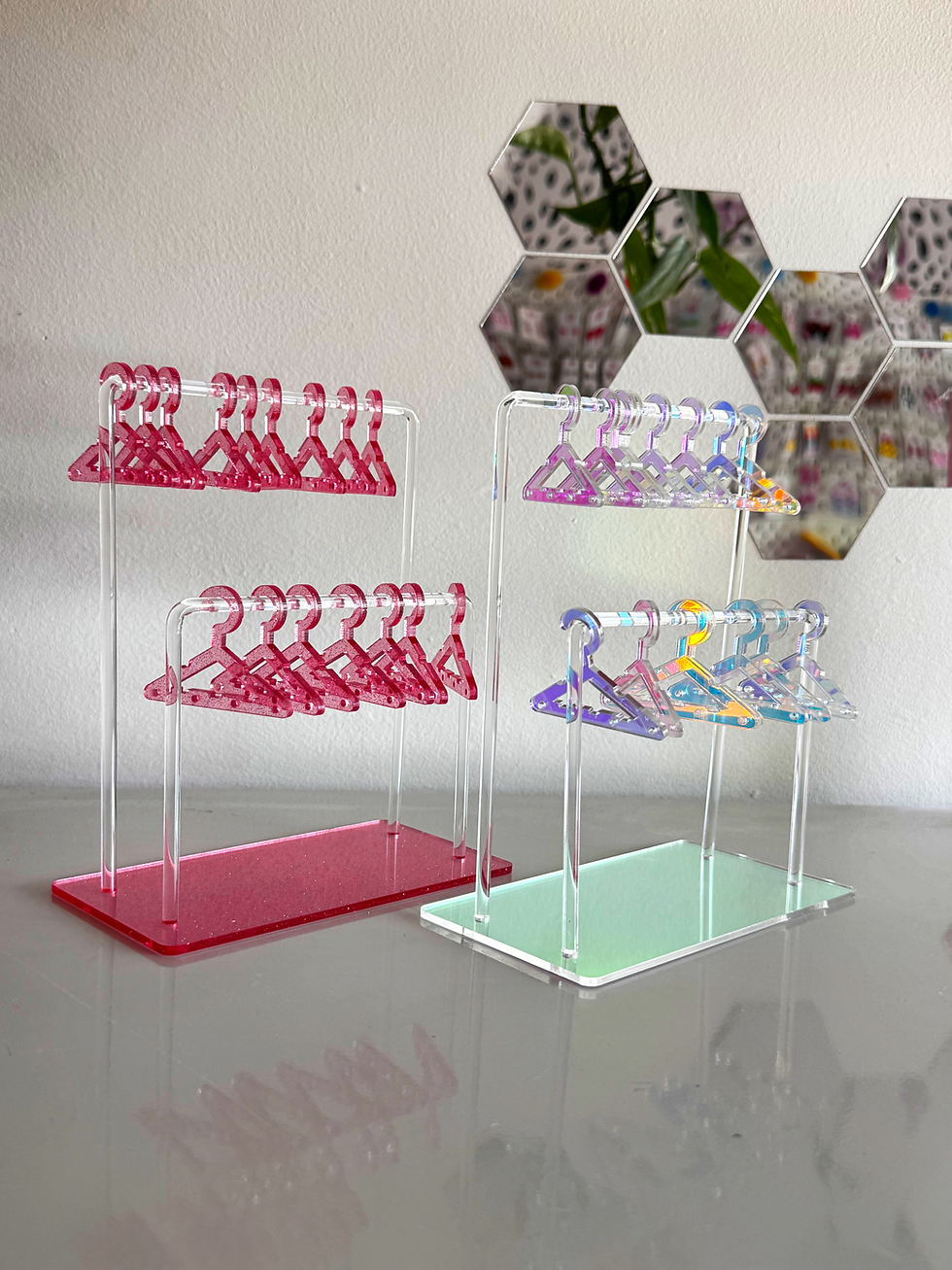 Thumbnail: Holographic Earring Hanger