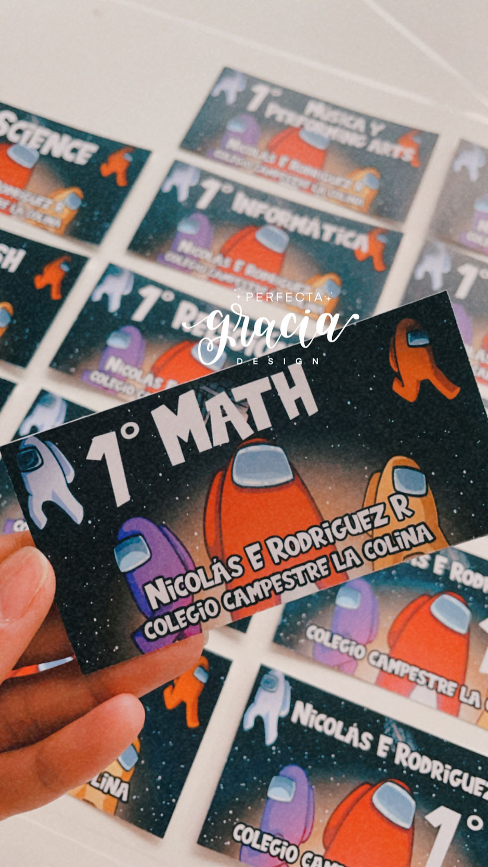 Miniatura: ETIQUETAS ADHESIVAS ESCOLARES