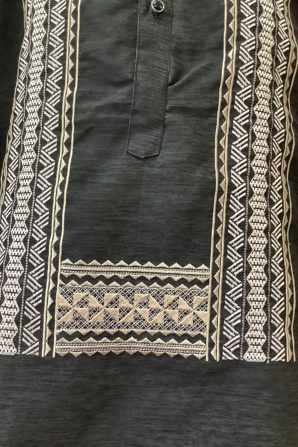 Thumbnail: Tamaraw Barong