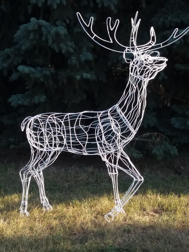 Схема оленя из проволоки. Проволочная скульптура оленя. Скульптура оленя из проволоки. Объемные скульптуры оленя из проволоки. Кролик из проволоки.