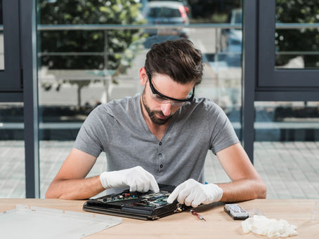 Why Laptop Batteries Lose Capacity Over Time?