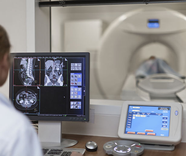 Apoyo en Asuntos Médicos y Relación con Líderes de Opinión (KOL)