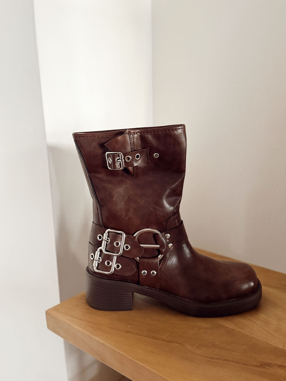 Miniatura: Biker boots marrones caña media