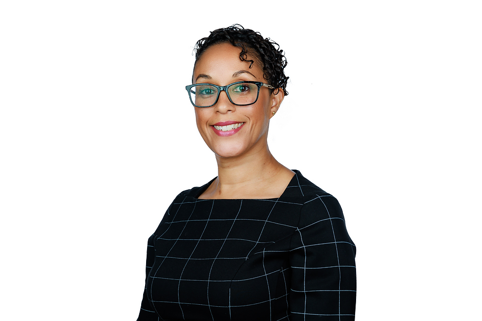 7751_Laura_Levy edit (1).png