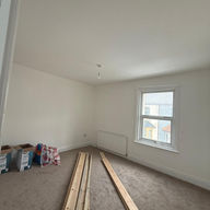 Room with no flooring
