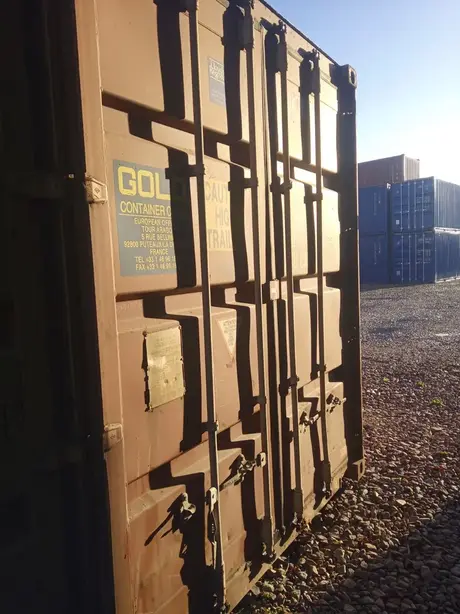 Lift & Shift container