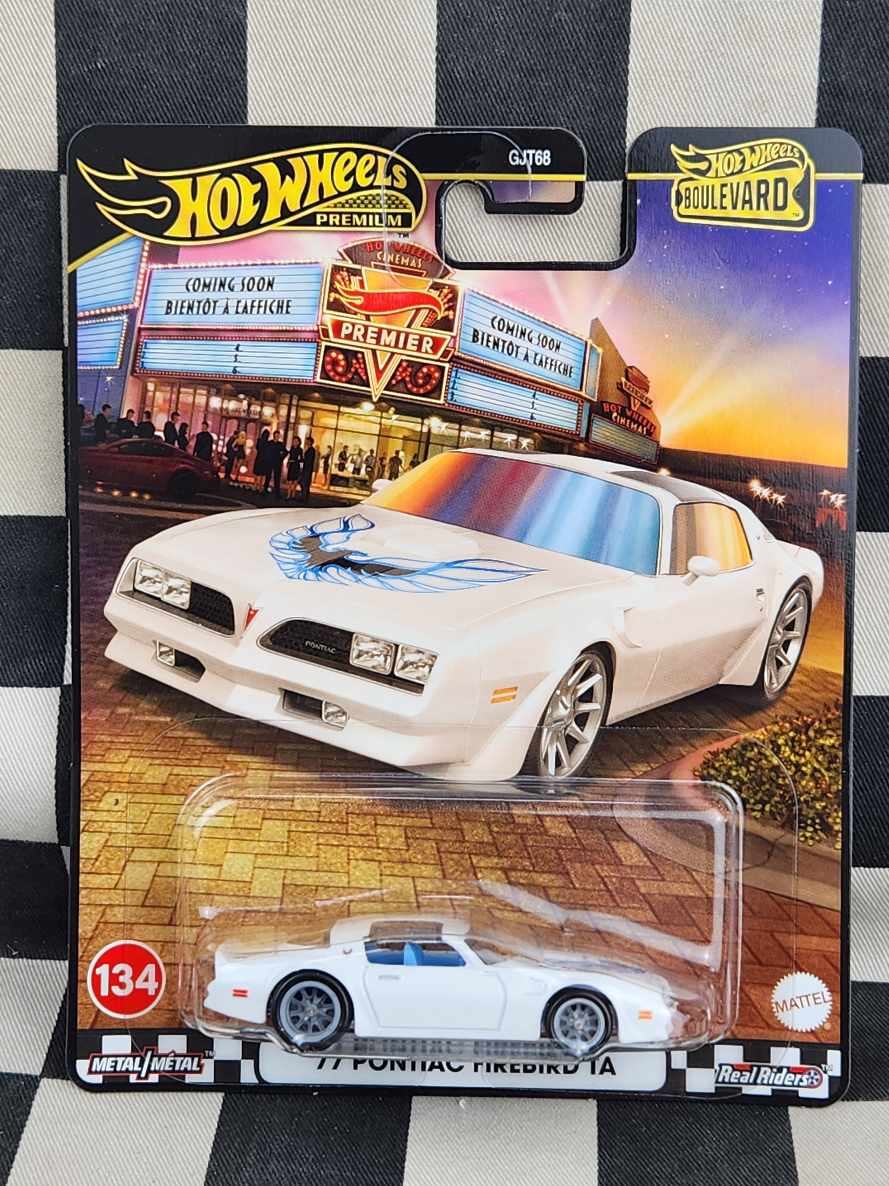 Hot Wheels Premium Boulevard #134 77 Pontiac Firebird T/A