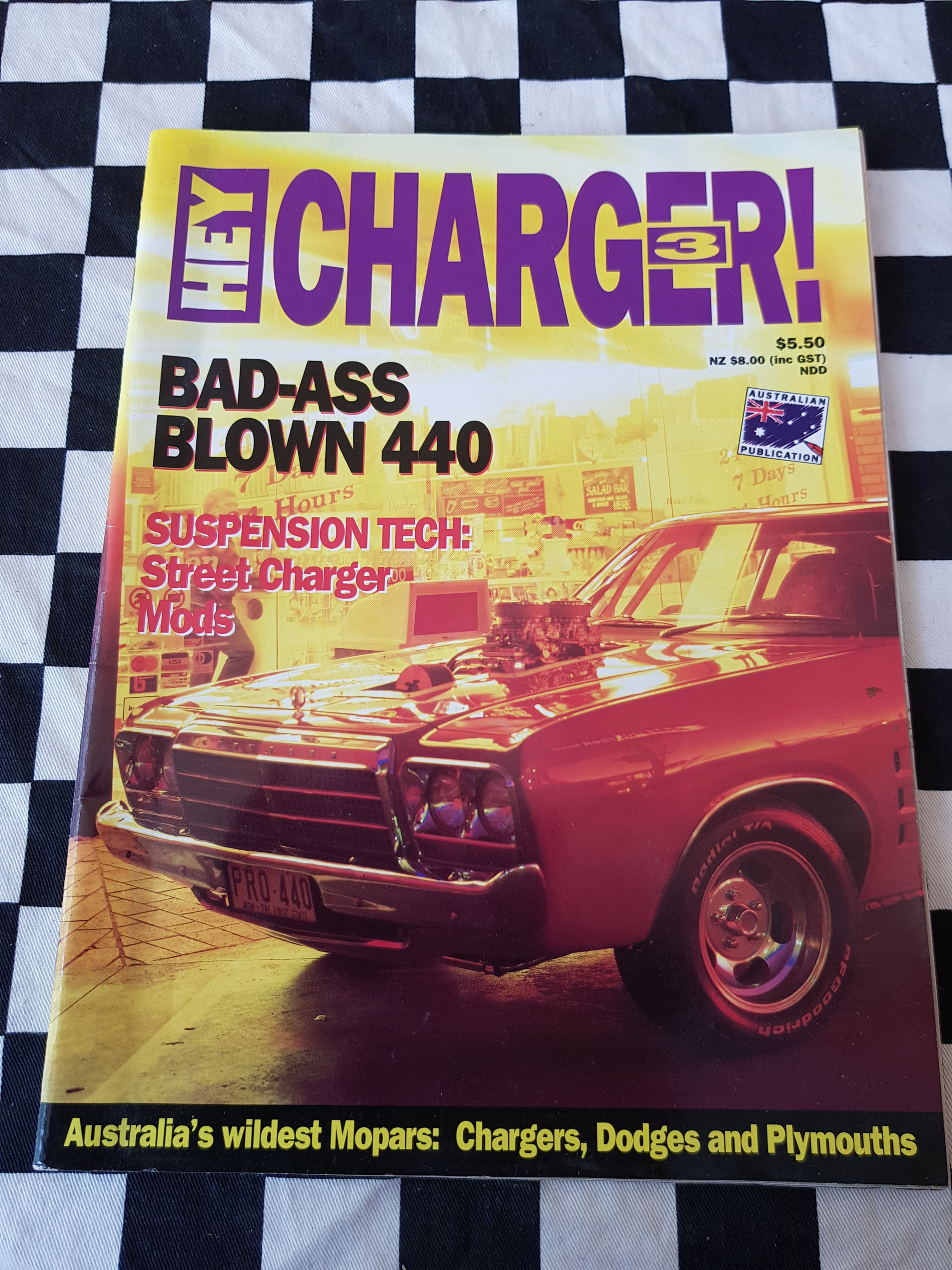 HEY CHARGER #3 magazine