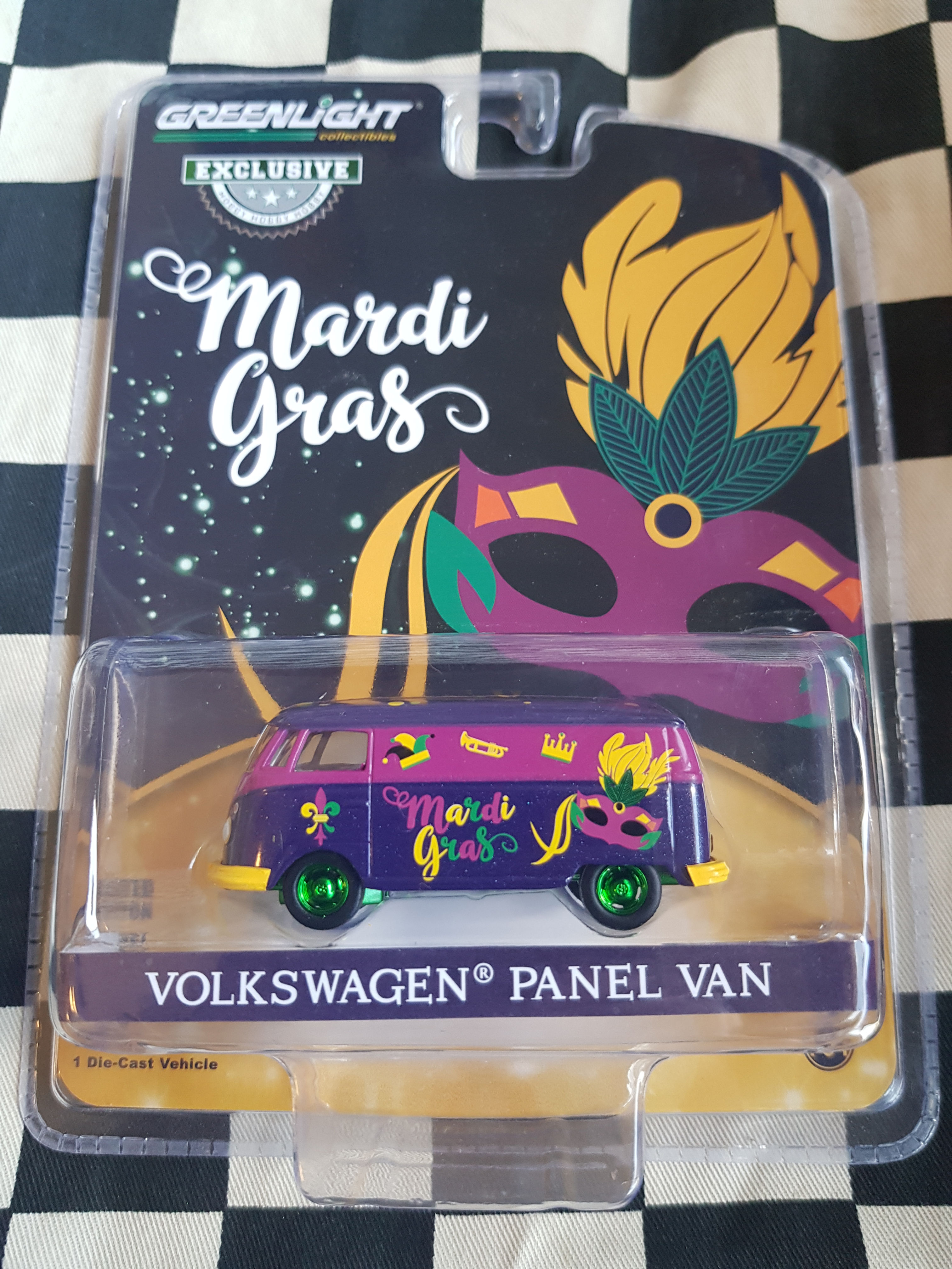 Hot Wheels Mardi Gras Greenie CHASE Volkswagen Panel Van