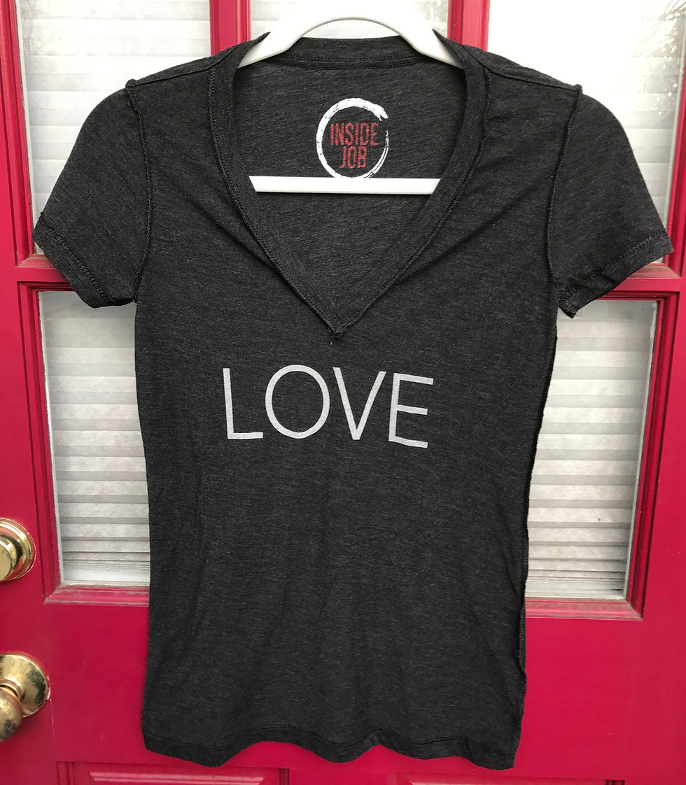 V-Neck "LOVE"