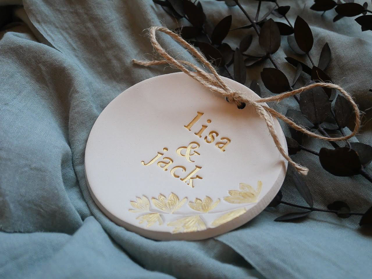 Coupelle porte-alliances "feuillage"