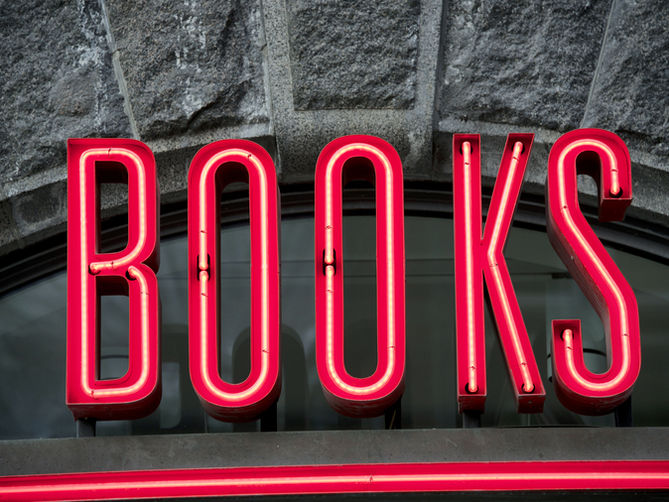Six Books I Read this Year - Written by Women