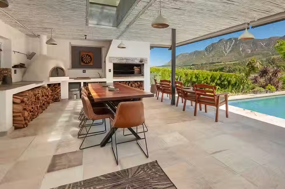 Casa lavita patio 2