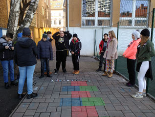 Chémia a MOP farebne a hravo