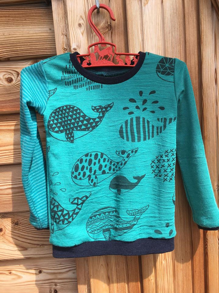 Miniaturbild: Langarmshirt aus Wolle Seide im Wunschdesign