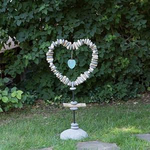 Driftwood and Stone Heart Stand with Center Glass Heart