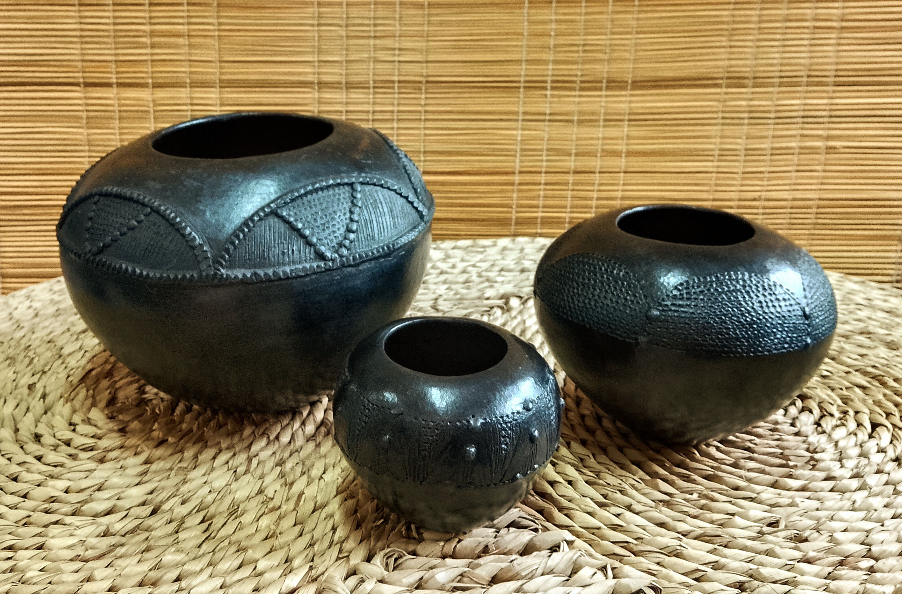 Set of 3 Patterned Ukhamba Pots