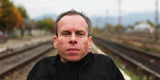 Warwick Davis