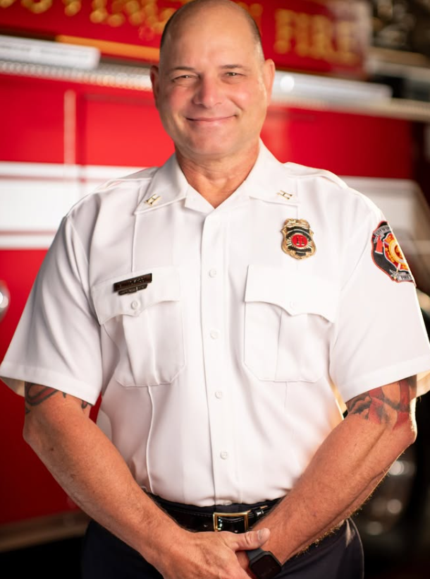 Portrait of Brian Thompson