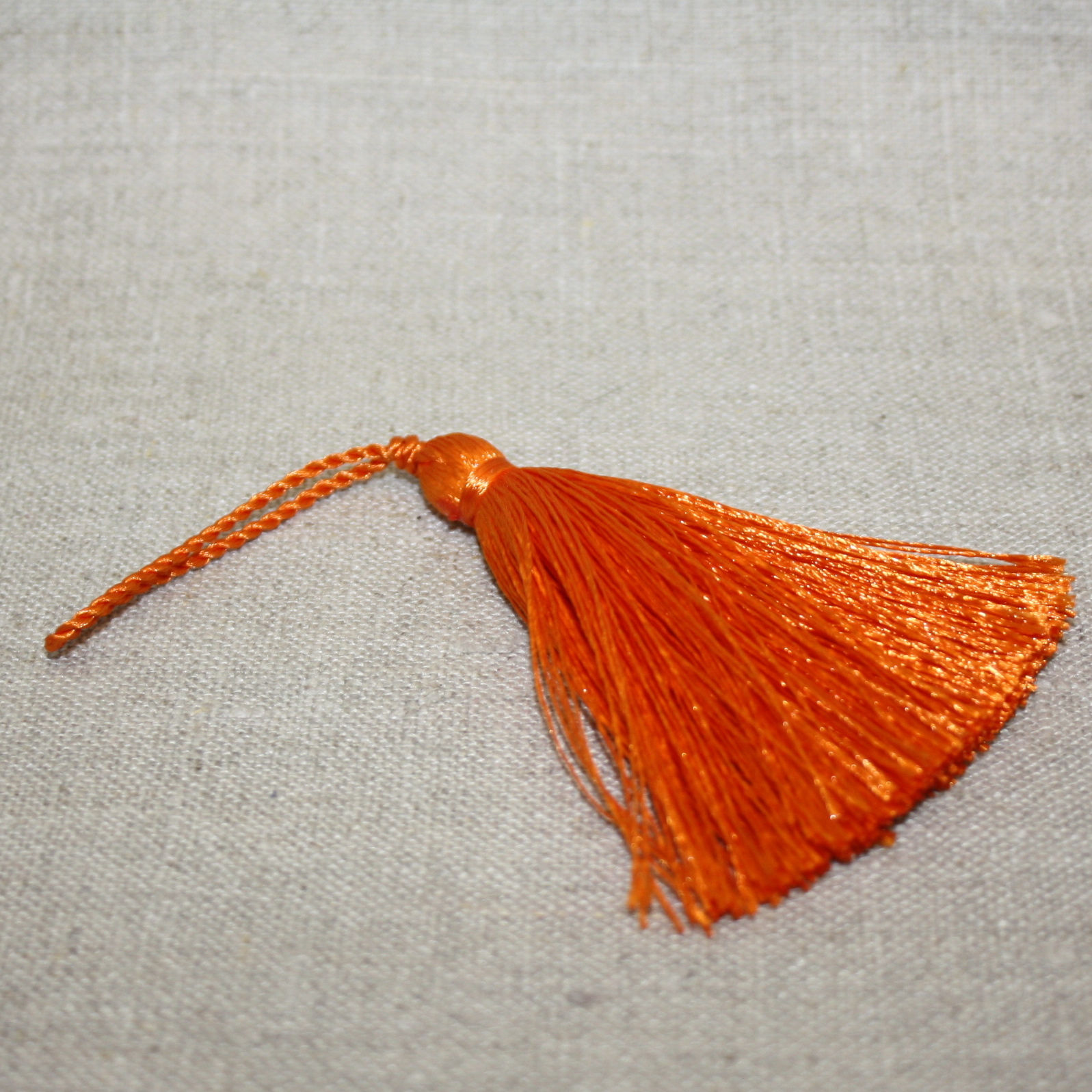 Pompon orange rayon 7cm