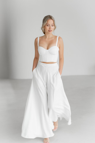 Brautkleid von Esther Hofmann bridal erhältlich bei Carolina Ryf bridal couture Zürich Kloten