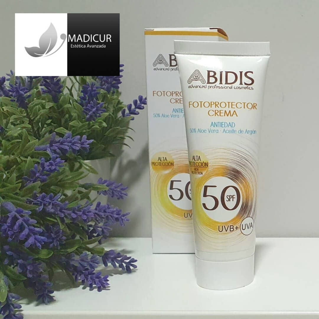 FOTOPROTECCION SOLAR FACIAL ANTIEDAD 50.