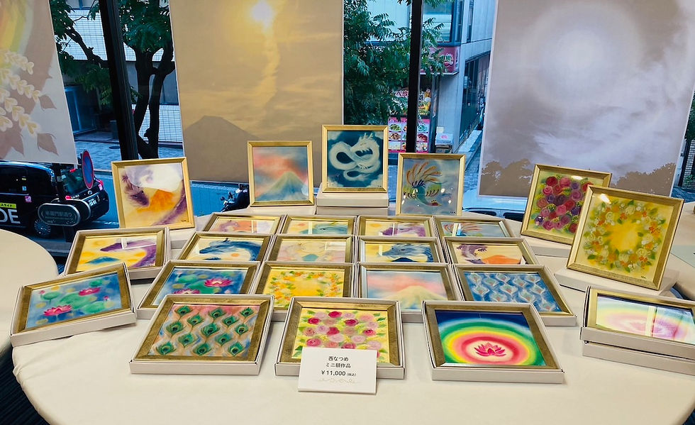 数量限定のミニ作品も全て肉筆画です