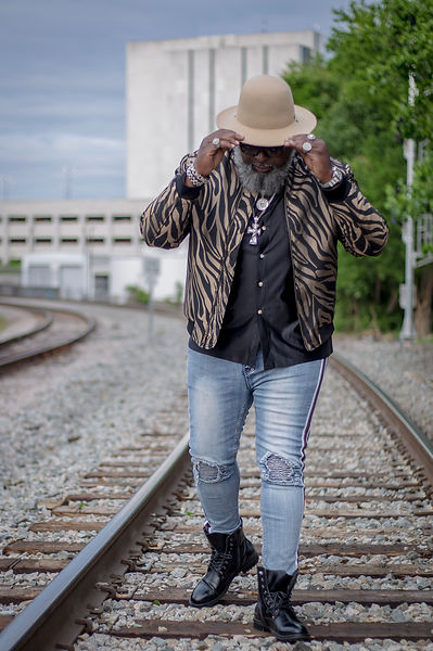 Headshot Professional Corporate Creative Individual portraits photos photography photographer raleigh nc durham Charlotte Indoor outdoor Certified headshots business 