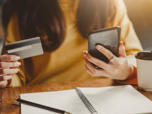 How to Handle a Credit Card in a Behaviourally Informed Way.