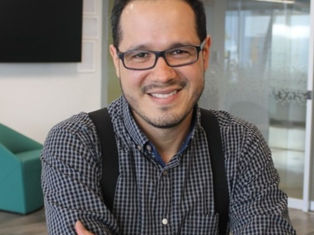 Interview with Carlos Hoyos