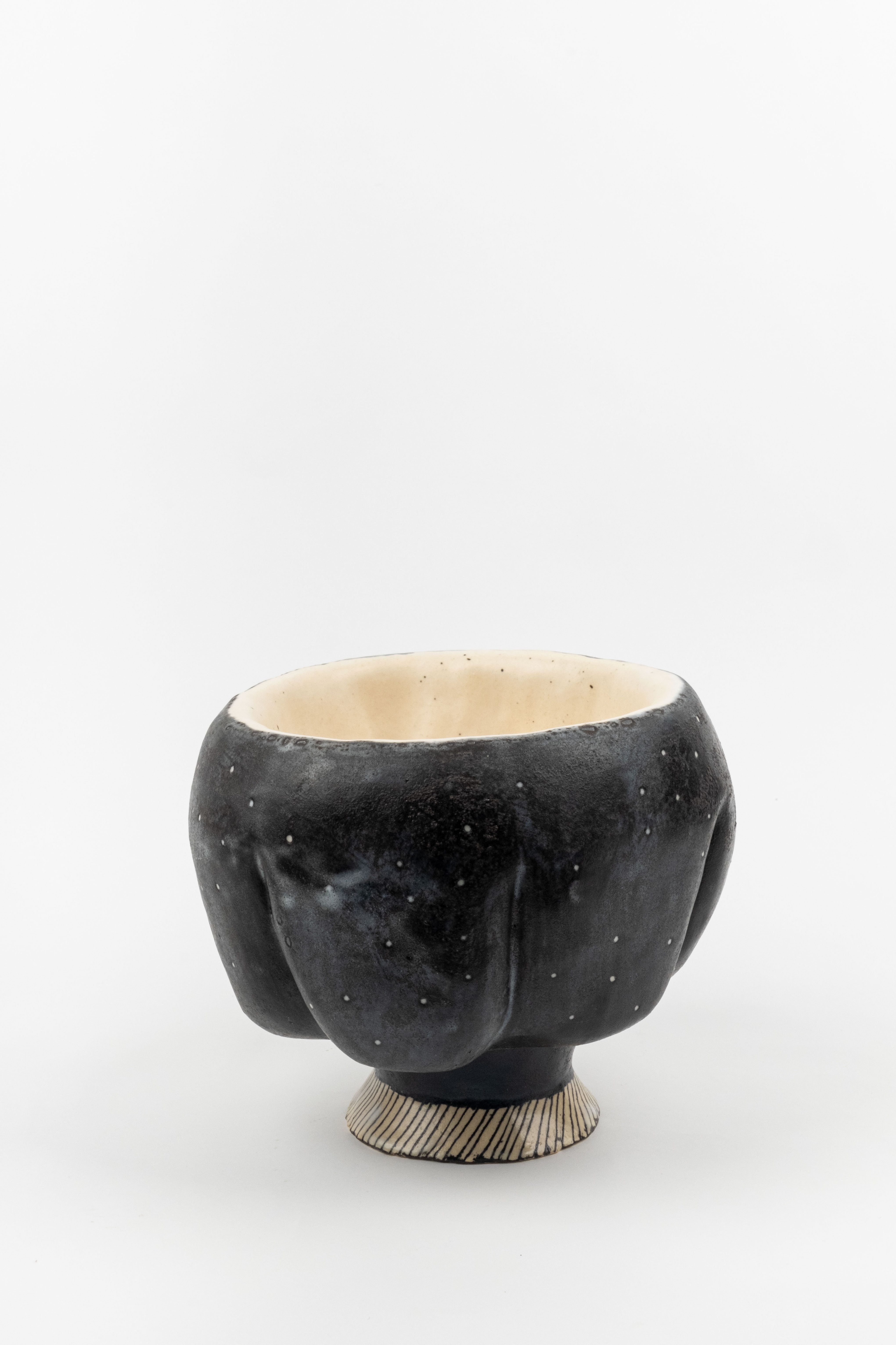 《奇花異草的意象融合日常可用的生活陶》