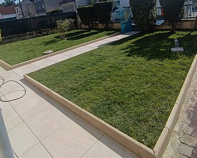 Terrasse - pelouse naturellle - coulommiers.jpg