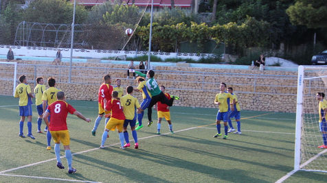 Primera goleada de la temporada para el Senior del Alfaz que ganó 5-0 al Moraira