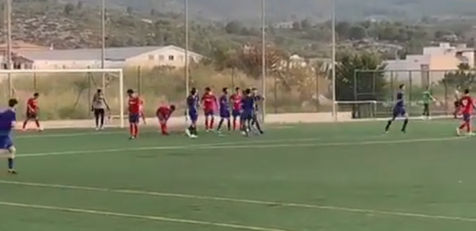 El Juvenil Nacional da la cara ante un Senior de Primera Regional