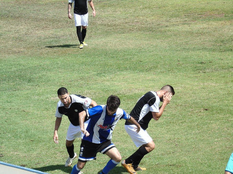 Primer partido y primera victoria para el Villajoyosa C.F. en Rojales