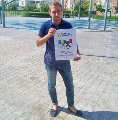 La concejalía de Deporte presenta el cartel de la IV Gala de Deporte 2016 de Villajoyosa