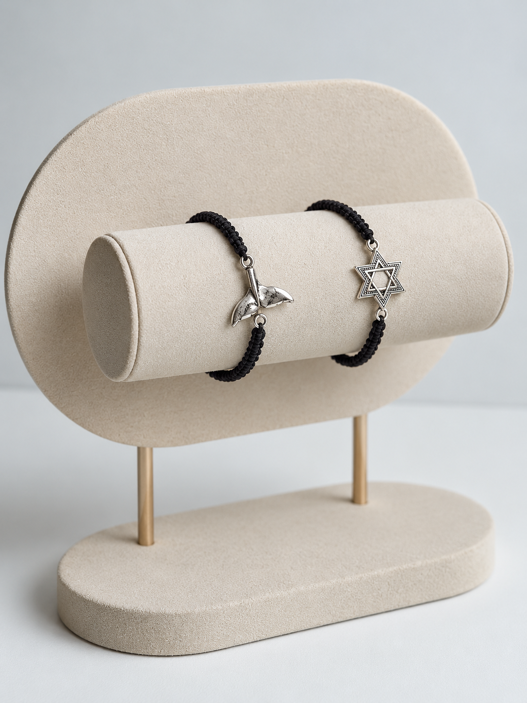 צמידי מקרמה שחור